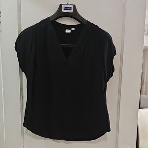 GAP Black V-Neck Blouse